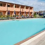 Baja Bianca Отель 4*