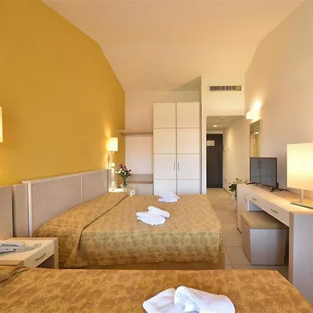 Hotel Futura Club Baja Bianca 4*