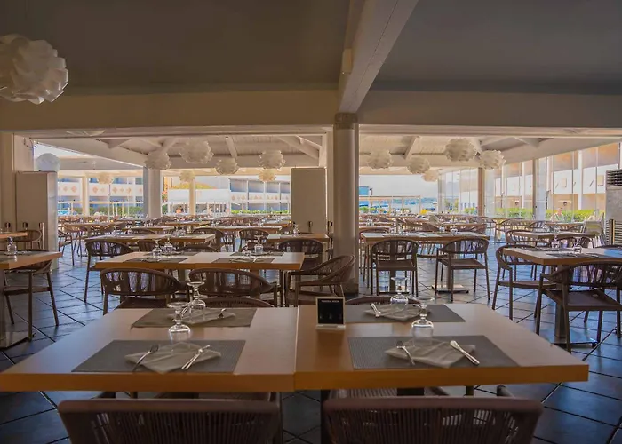 Baja Bianca San Teodoro (Sardinia)